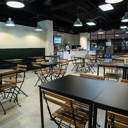 Hop Inn Ortigas Center Manila Pasig City Exterior foto