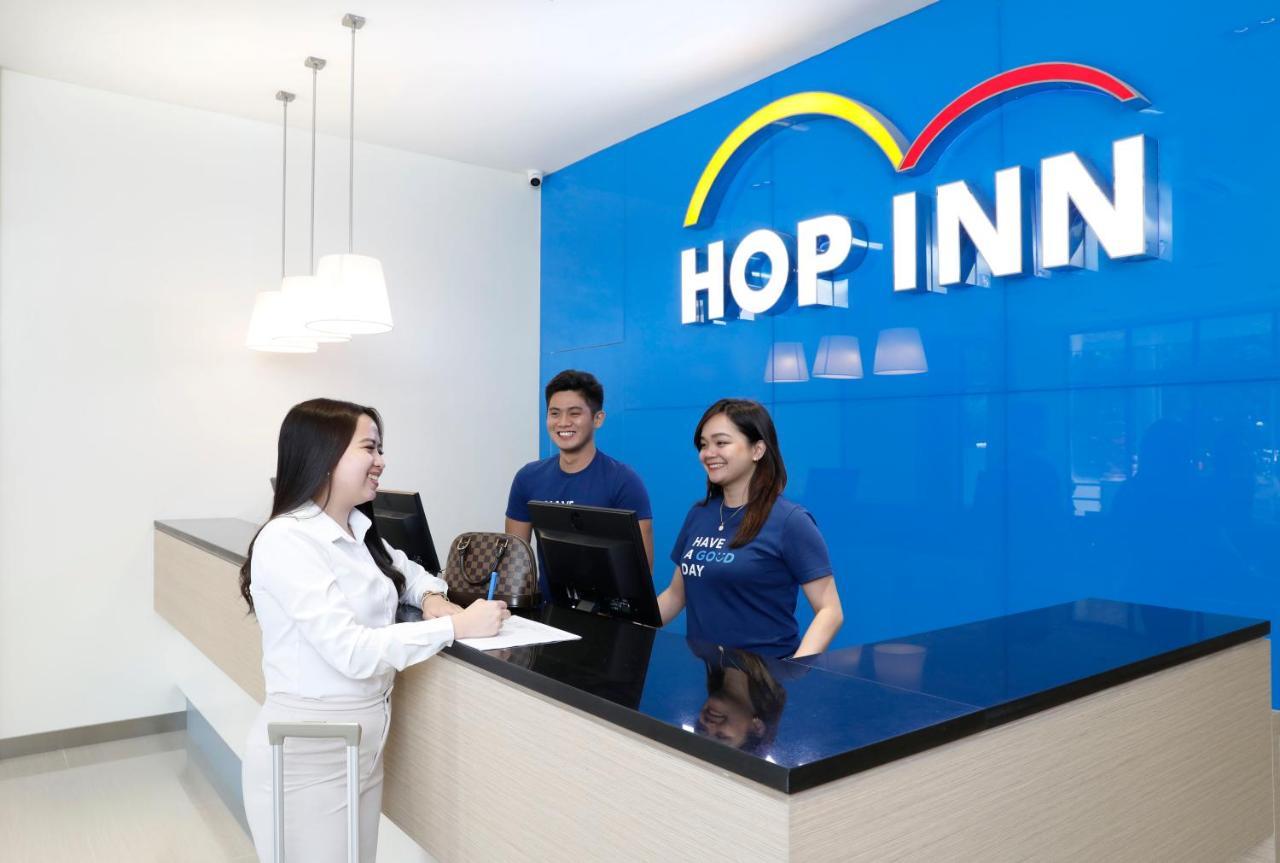 Hop Inn Ortigas Center Manila Pasig City Exterior foto
