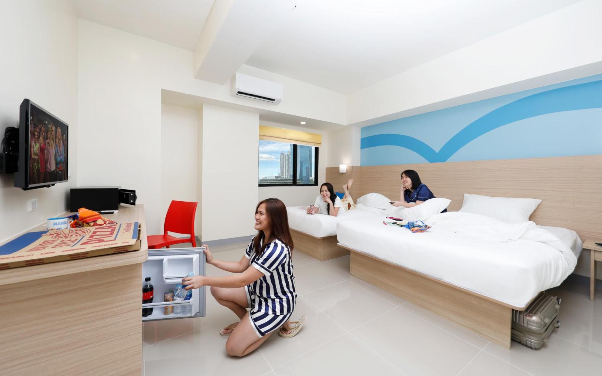 Hop Inn Ortigas Center Manila Pasig City Exterior foto